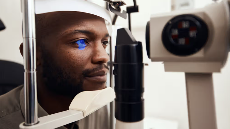 Blood vessels in eyes may help predict heart disease and biological aging risk